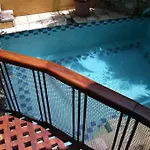 Charming Colonial Home With Pool, Walled City