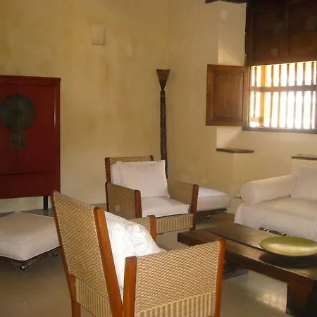 Charming Colonial With Pool, Walled Сasa de vacaciones Cartagena