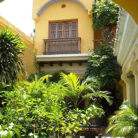 Charming Colonial With Pool, Walled * Cartagena